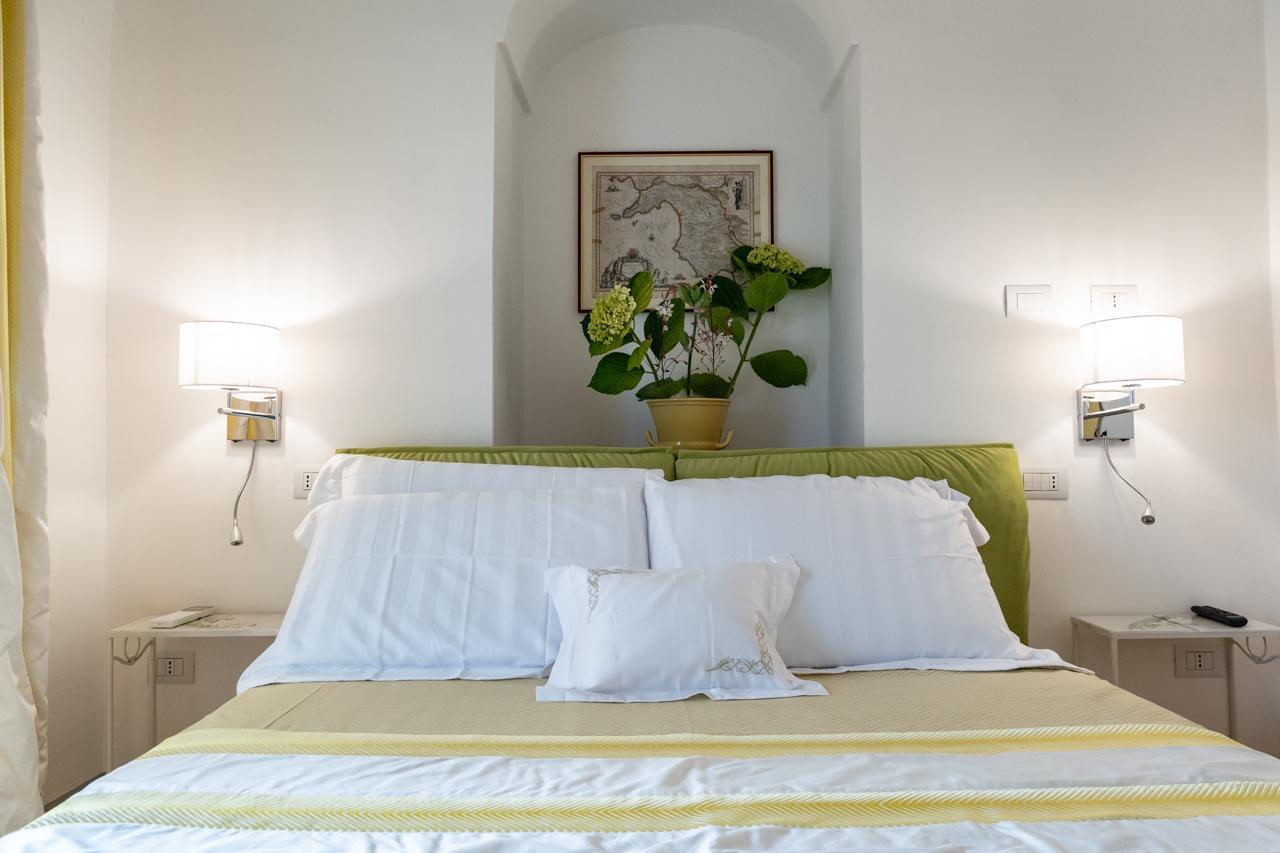 Eleanor' S Garden Hotel Ravello Bagian luar foto