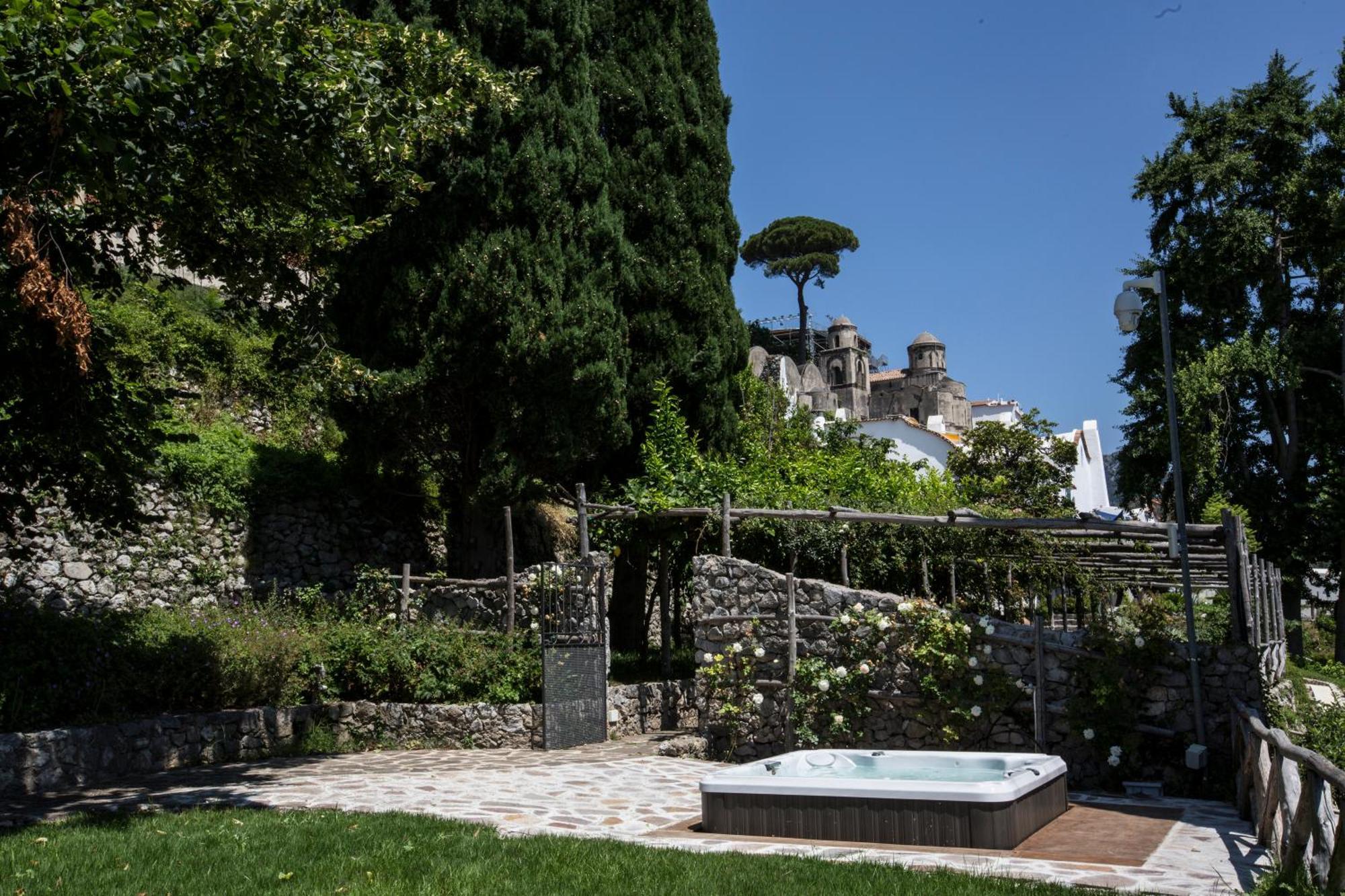 Eleanor' S Garden Hotel Ravello Bagian luar foto